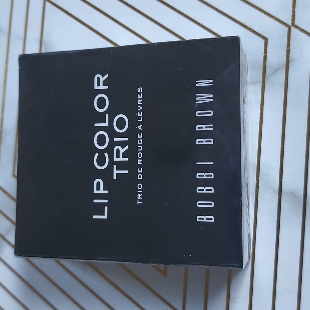 Bobbi brown  lip color trio still in box and seal